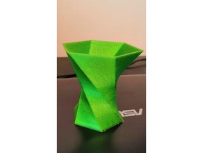 sirène à queue de vase décor porte-crayon twisted 3d print model - Mito3D