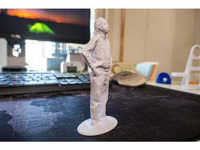 albert einstein mélanger sculptures corps humain 3d print model - Mito3D