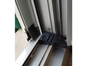 blocca finestre lock open windows household finestra aperta wiondows 3d print model - Mito3D