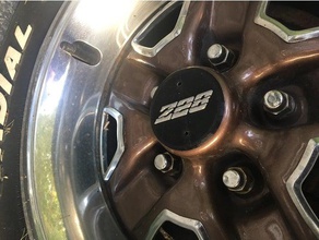 z28 centro cap a indústria automotiva camaro rim 3d print model - Mito3D