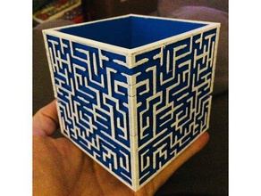 Labyrinth-box open gekrönt Dekor Gericht Bleistift-cup 3d print model - Mito3D