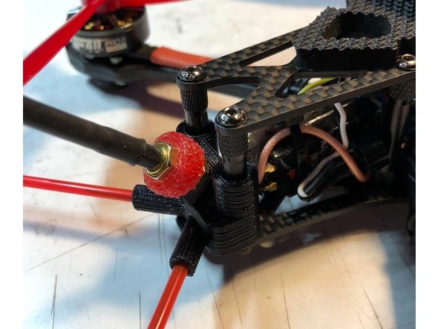 astrox x5 freestyle-Antenne Halter rc Fahrzeuge johnnyfpv quadcopter - Empfänger sma 3D print model - Mito3D