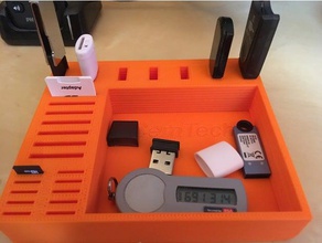 cemtech usb&sd tepsi organizasyon micro sd kart sahibi usb tutucu 3d print model - Mito3D