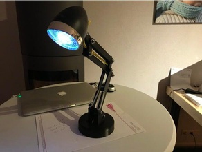 lampada da tavolo in bicicletta luce di testa arredamento 3d print model - Mito3D
