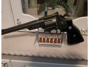 magnum oggetti di scena gioco prop pistola 3d print model - Mito3D