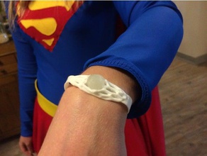 supergirl pulseira traje 3d print model - Mito3D