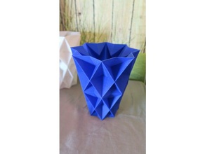 Spitzen vase Dekor vase-Modus 3d print model - Mito3D