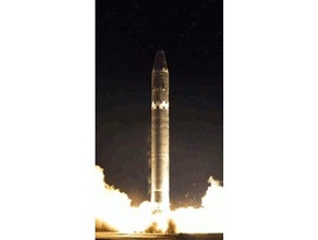 hwasong-15 icbm veículos plano de ação plantas rpdc humor kim jong ácidos un a coreia o coreano - militar pouco rocket man mísseis do norte planos segredo bobagem top secret 3d print model - Mito3D