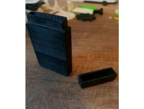 simple de cigarettes roulées à la boîte d'autres boite clope couvercle couvercles helen roule splitt 3d print model - Mito3D