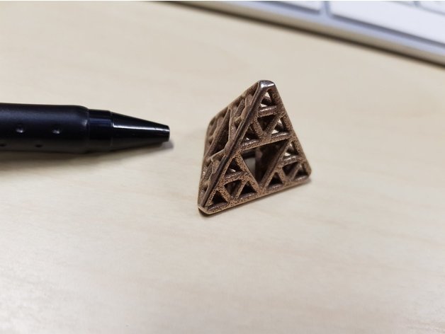 sierpinsky piramit matematik sanat 3d fraktal 3D print model - Mito3D