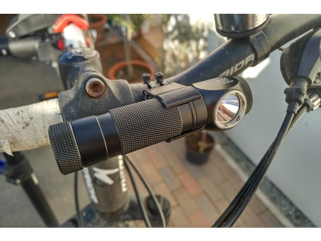 wowtac a2s clip flashlight holder sport outdoors 3D print model - Mito3D