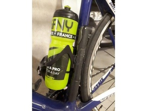 bottle-holder pump holder sport outdoors bottle bycicle 3d print model - Mito3D