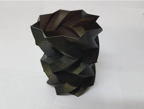 facetas espiral zig-zag de la pluma copa oficina 3d print model - Mito3D