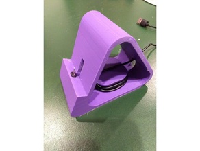 telefono stand di ricarica mobile iphone motox otterbox 3d print model - Mito3D