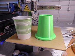 semplice dixie bagno supporto di tazza 3d print model - Mito3D