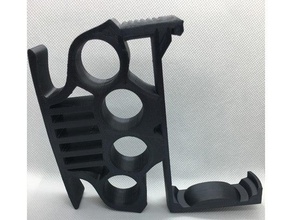 knuckleduster peuvent titulaire cuisine à manger coup de poing américain canholder porte-verre meshmixer 3d print model - Mito3D