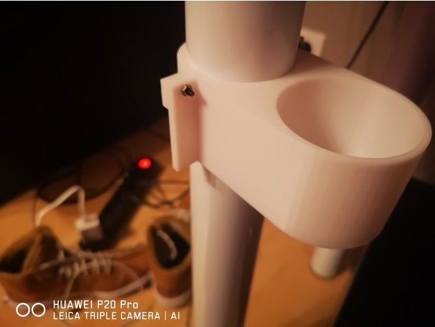 tischbeingetr&aumlnkehalter - Organisation becher becherhalter getrnke glas Veranstalter trinken 3D print model - Mito3D