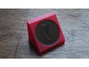 pièce d'appui les pièces de monnaie badges briand décor la décoration le titulaire lucas usine l'argent pice prsentoir rangeur 3d print model - Mito3D