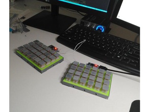 sehr quadratischen split-matrix-Tastatur computer 3d print model - Mito3D