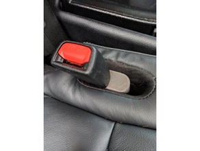 2017 toyota highlander seat belt adapter automotive car falls down hihlander hilander holder restraint corolla 3d print model - Mito3D