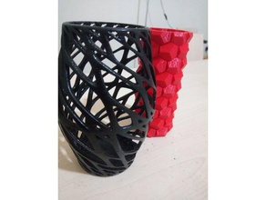 arte vaso in 3 a nido d'ape interno arredamento di fiori 3d print model - Mito3D