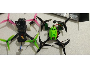 quadcopter kanat duvar desteği rc araçlar 3d print model - Mito3D