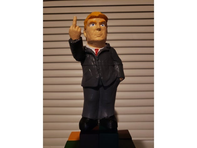 trump en iyi 2 bölümden saygılar heykeller aksiyon figürü donald Başkan 3D print model - Mito3D