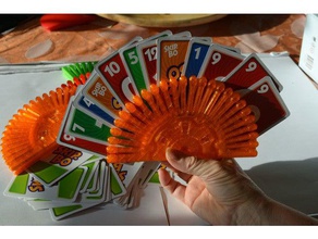 el titular de la tarjeta los gadgets juegos kartenhalter jugar a las cartas spielkarten 3d print model - Mito3D
