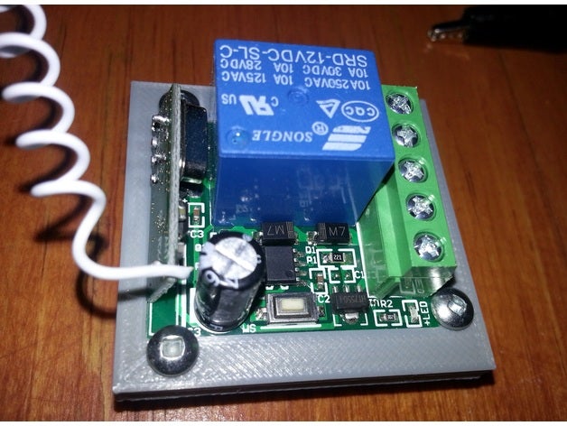 Rf 433mhz relé de titular eletrônica controle remoto montagem em pcb placa 3D print model - Mito3D