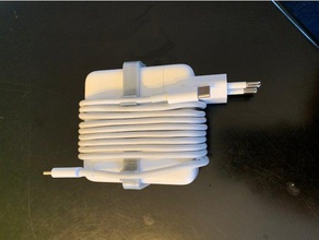 macbook pro usb-c 61w cable de alimentación la bobina herramienta los titulares cuadros gestión cables 3d print model - Mito3D