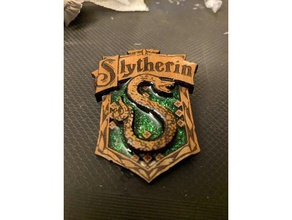 slytherin emblema traje broche harrypotter harry potter hogwarts laser lasercut corte a resina 3d print model - Mito3D