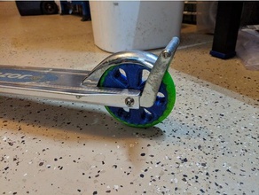 paramétrique inline skate scooter bagages roues sport à l'extérieur patins alignées patinage pneus 3d print model - Mito3D