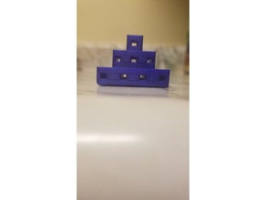 Kare piramit delik 3d baskı 3d print model - Mito3D