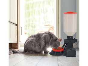dispenser automatico gatti gli animali domestici l'automazione impressionante designproject macchina nsfw roboticsproject 3d print model - Mito3D