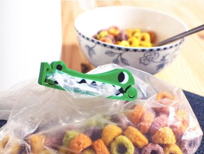 multi-color clip a coccodrillo 3d la stampa prima colazione di cereali cibo funzionale cucina utensile da utensili patate patatina snack 3d print model - Mito3D