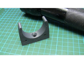 fácil impresión mag-lite titular de los hogares el clip la linterna soporte para maglight maglite 3d print model - Mito3D