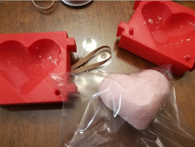 cuore a forma di vasca da bagno bomba stampo accessori per il bombe palla stampi i cuori san valentino valentinesday giorno regali 3D print model - Mito3D