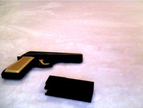 nastro di gomma fondina pistola ingegneria 3d print model - Mito3D