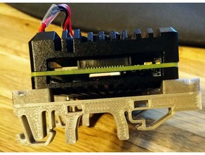 iuninker pi cas, monté sur rail din de l'électronique 3b iuniker le module raspberry cas montage 3d print model - Mito3D