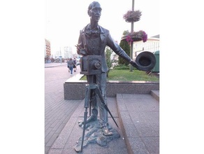fotógrafo de minsk exploraciones las réplicas belarús la fotogrametría estatua 3d print model - Mito3D