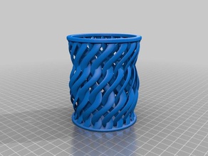 twistet parete del vaso arredamento divertente bello penna titolare twisted 3d print model - Mito3D