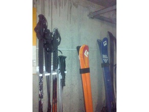 ski pole wall mount Organisation 3d print model - Mito3D