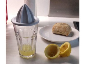 easy peasy lemon squeezer kitchen dining camping citruspresse citrus juicer press cocktail cup drink glass ikea pokal gadget tool utensil utensils kche lemonade lime zitrone zitronen zitronenpresse 3d print model - Mito3D