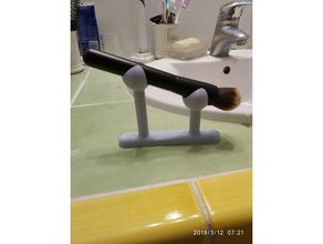 apoyo pinceau maquillage cuarto de baño 3d print model - Mito3D