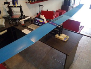 medidor cg con balanza digital hobby aeromodelismo equilíbrio planador 3d print model - Mito3D