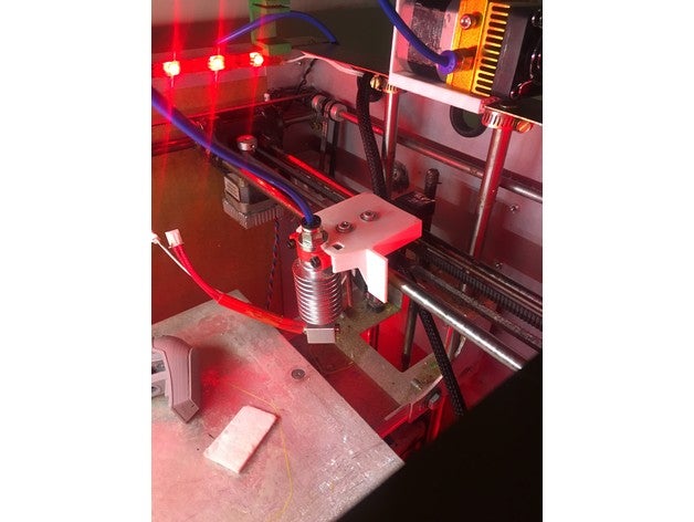 solidoodle bowdenj-chefe placa do adaptador eixo x nal de curso 3d a impressora os acessórios bowden jhead montagem sd1 sd2 1 monte 2 3 j-cabeça mod mods sd3 3D print model - Mito3D