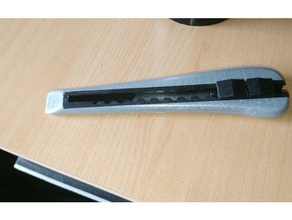 fully printable slim 9mm blade cutter hand tools razor 3d print model - Mito3D