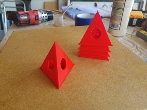 painters triangle tool holders boxes 3d print model - Mito3D