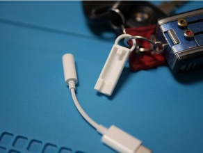 apple usb-c 35mm trousseau de clés mobile téléphone pixel 3d print model - Mito3D