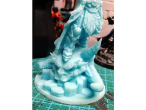 nueva base de halcón-boy criaturas 3d print model - Mito3D